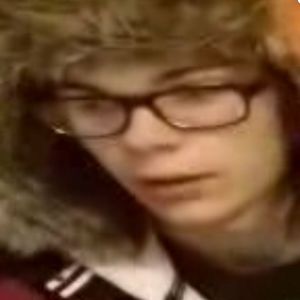 Meet your Posher, Isaac